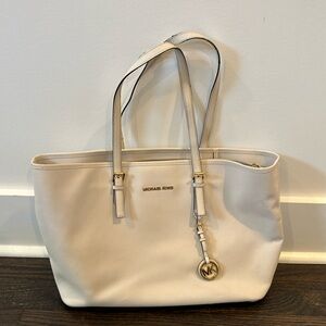 Michael Kors Jet Set Handbag